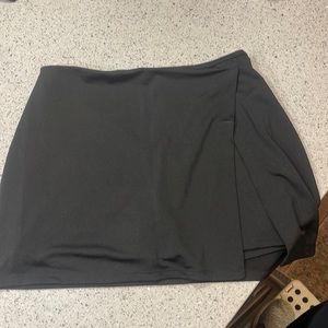 NWT black tennis skirt